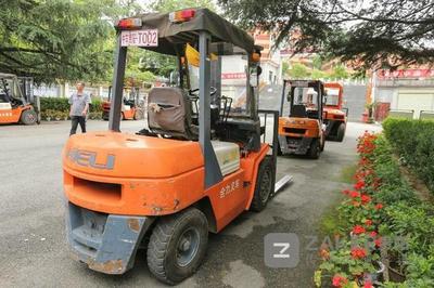 贵阳发放首张非道路移动机械“环保身份证”，启用智能化管理平台